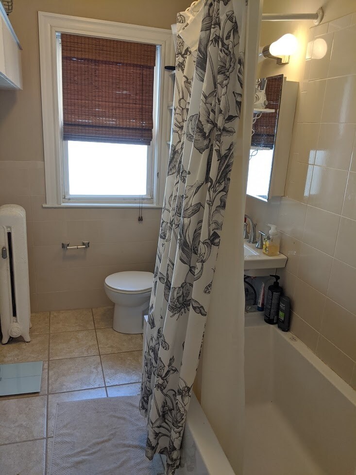 Building Photo - 7 Nottingham St