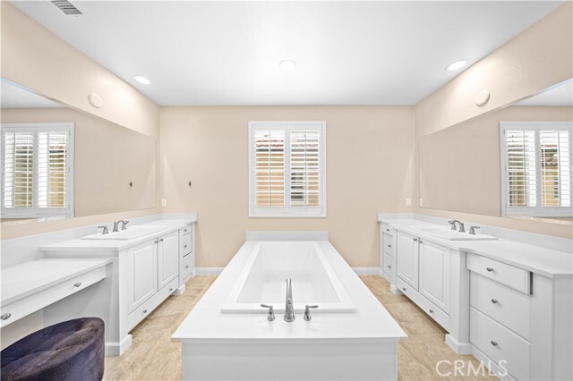 Building Photo - 111 Fairgrove