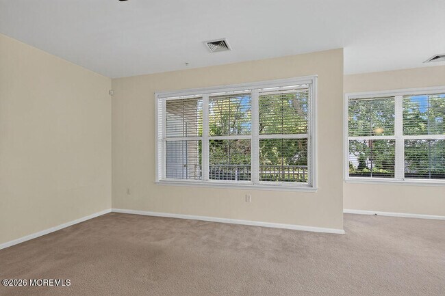 Building Photo - 118 Sloan Ct