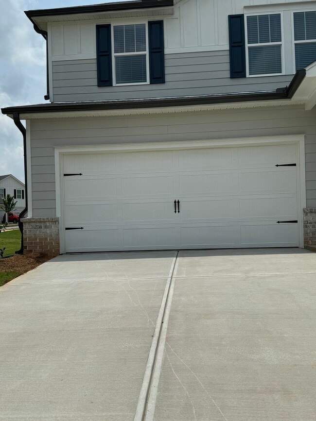 Building Photo - 15 Warwick Ct