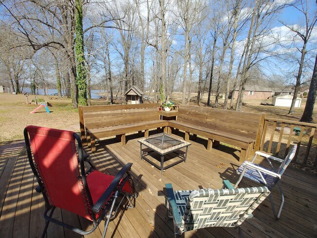 Building Photo - 23 Wilson Cove Rd