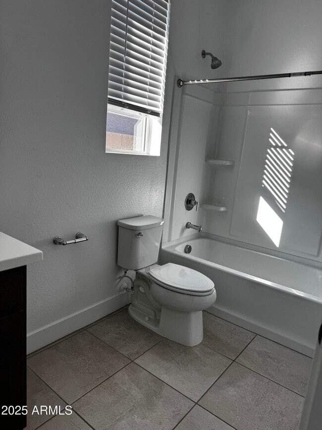 Building Photo - 23436 W Winslow Ave