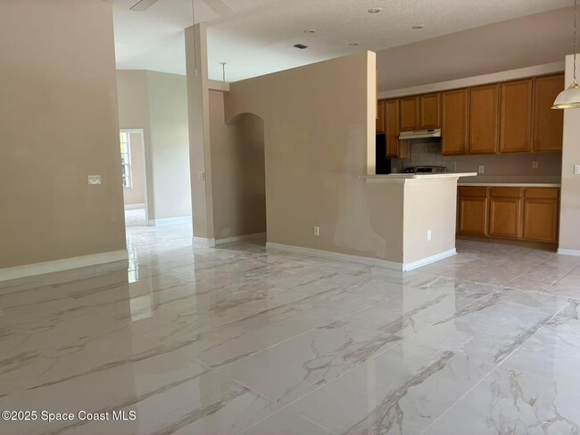 Building Photo - 976 Wimbledon Dr