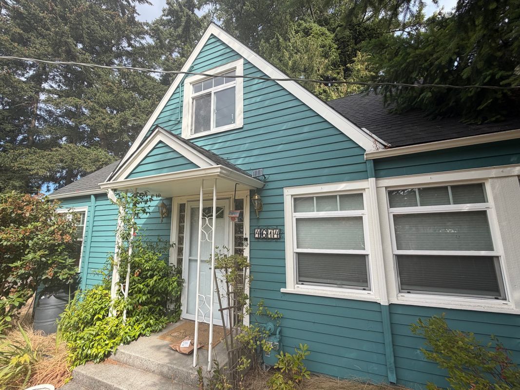 Building Photo - 4614 NE 97th St