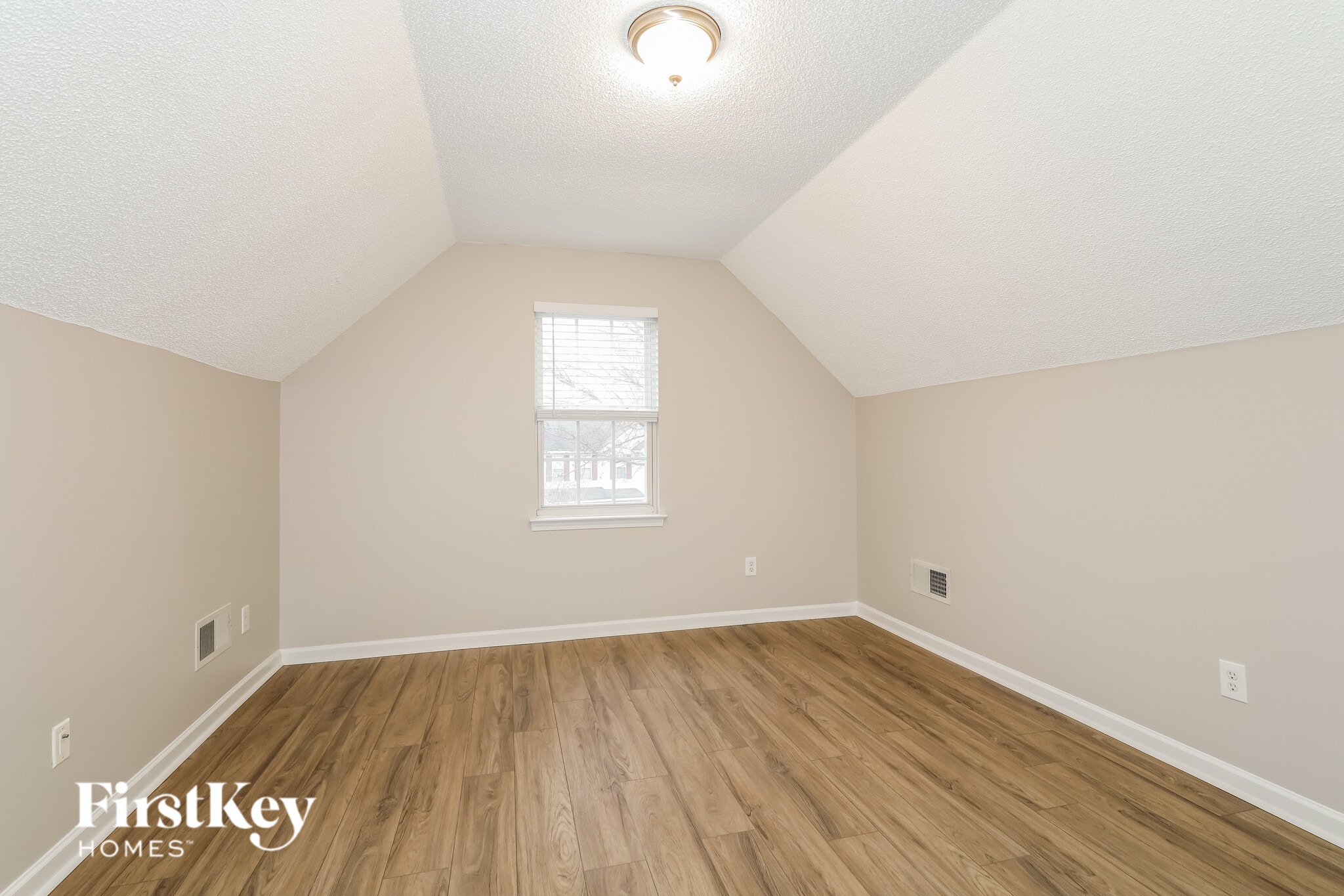 Building Photo - 13333 Woodland Farm Dr