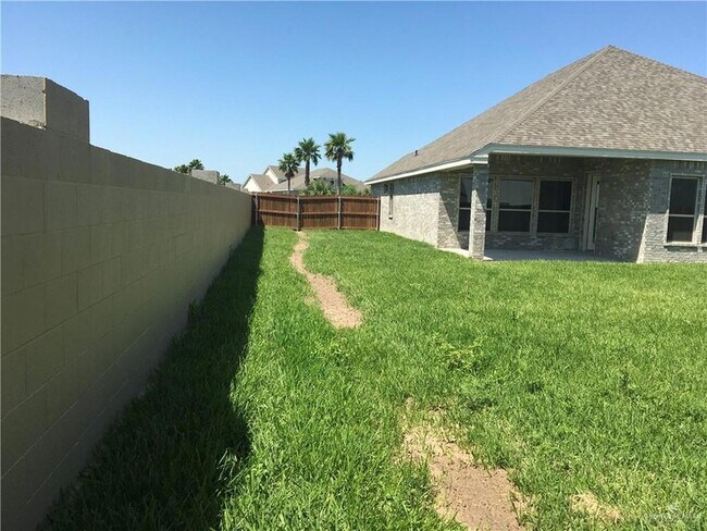 Building Photo - 14111 Mylie Way