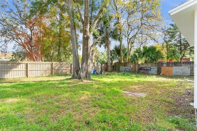 Building Photo - 4251 Tangerine Ave