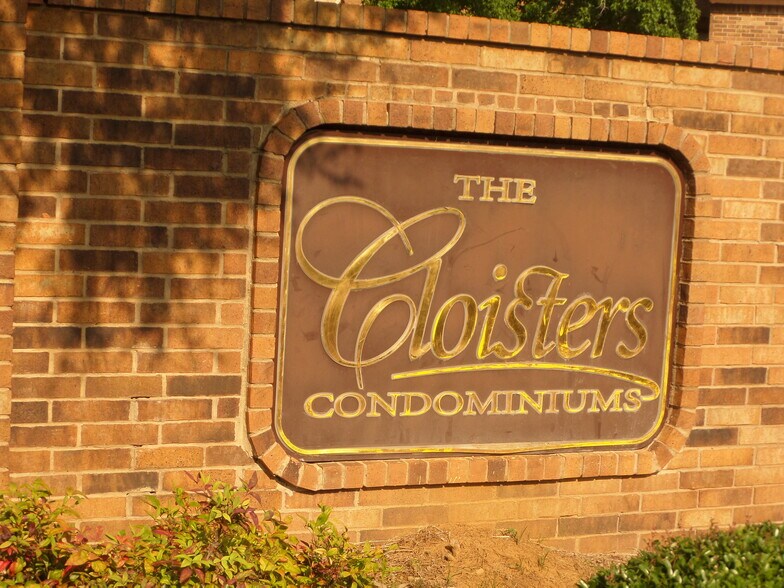 Building Photo - 1108 Harwell Dr