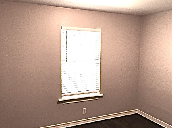 Building Photo - 102 Quail Cir