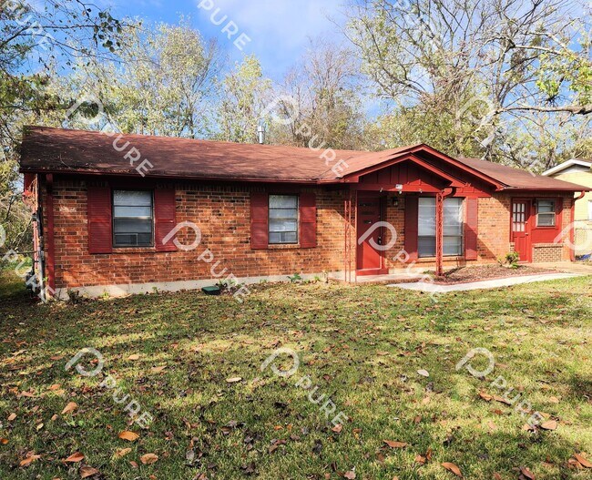 Building Photo - 14020 SW Wyandotte Dr