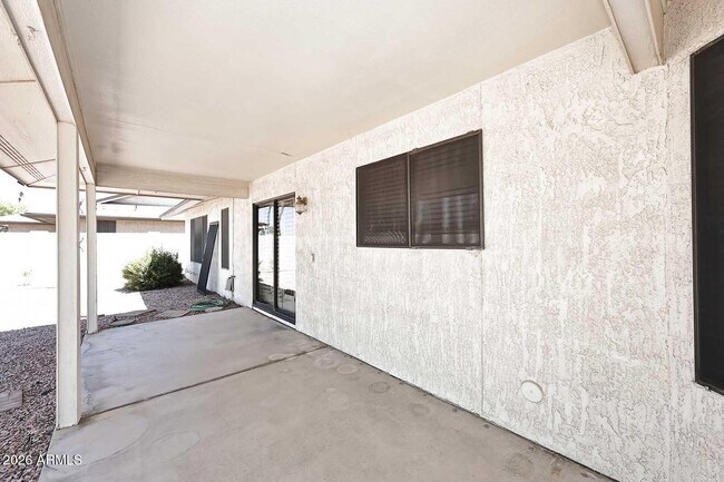 Building Photo - 17218 N Desert Glen Dr