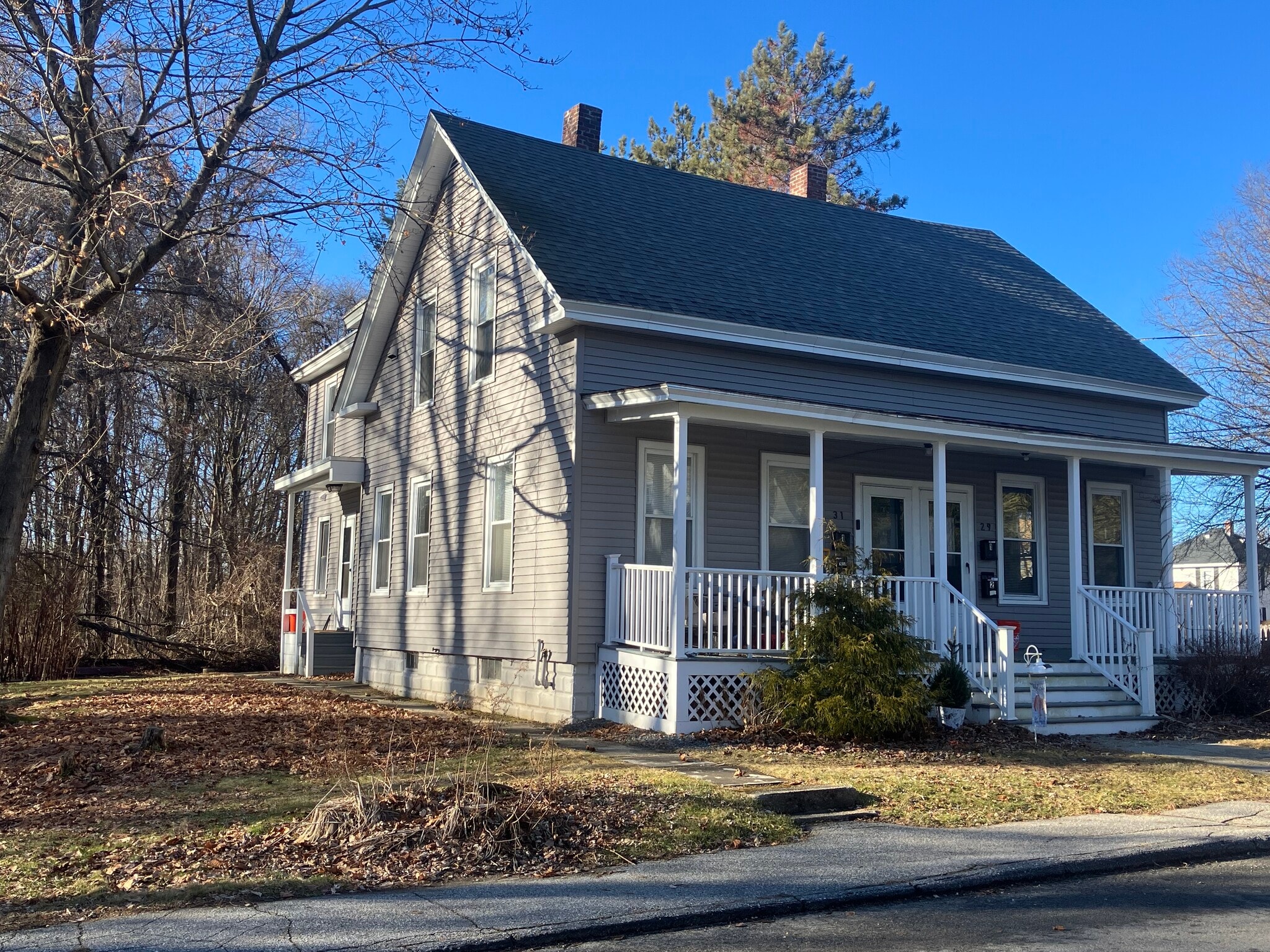 Building Photo - 29 Martin St