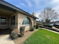 Building Photo - CASA DE ORO