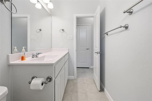 Building Photo - 4017 Esker Dr