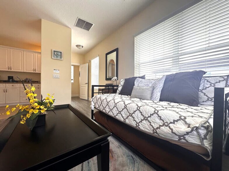 Building Photo - 7562 Excitement Dr