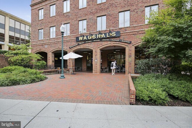Building Photo - 4105 46th St NW