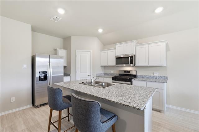 Building Photo - 845 Round Robin Ln