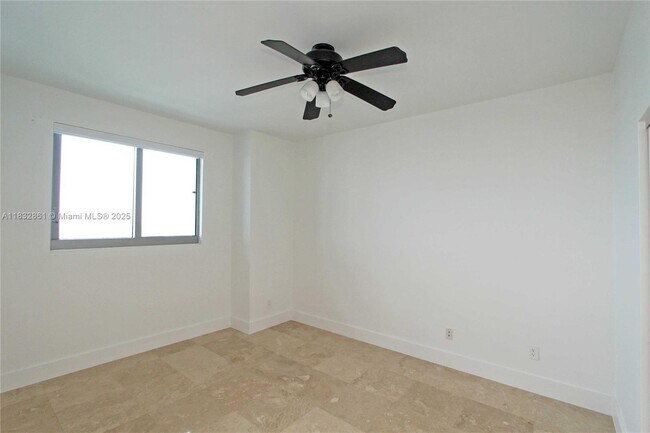 Building Photo - 888 Biscayne Blvd