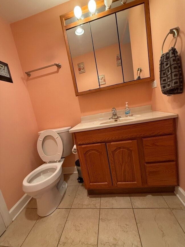 Building Photo - 4049 W 89th Pl