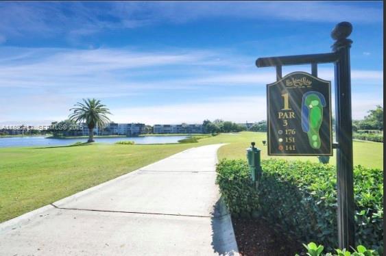 Building Photo - 1709 Whitehall Dr