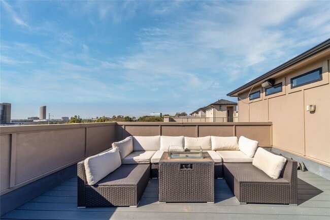 Building Photo - 4121 Maison Ridge