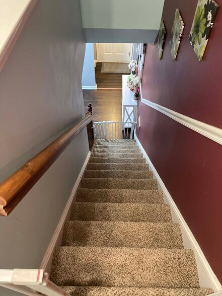 Building Photo - 620 Candlestick Ln