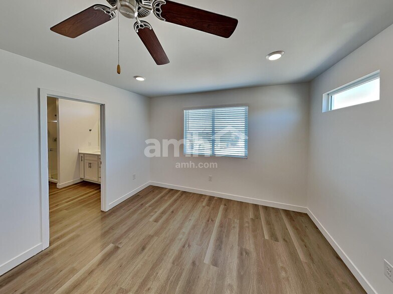 Building Photo - 9699 N Rancho Lozano