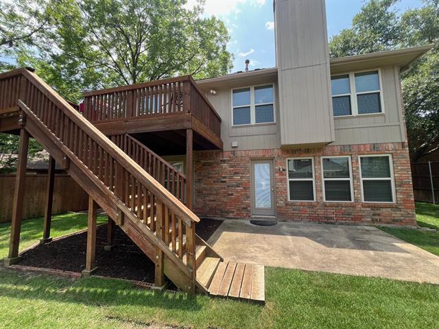 Building Photo - 638 St Andrews Pl