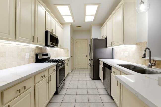 Building Photo - 78 N Camellia Grove Cir