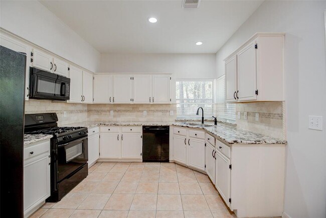 Building Photo - 322 Leafsage Ct