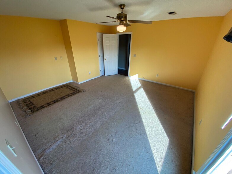 Building Photo - 2720 Leeville Pike