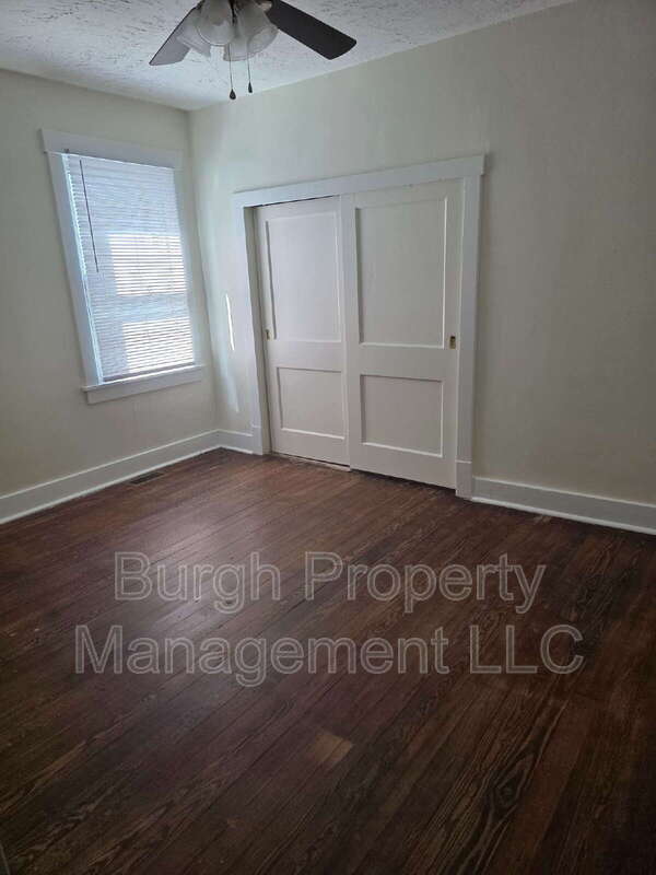 Building Photo - 3538 Fleming Ave