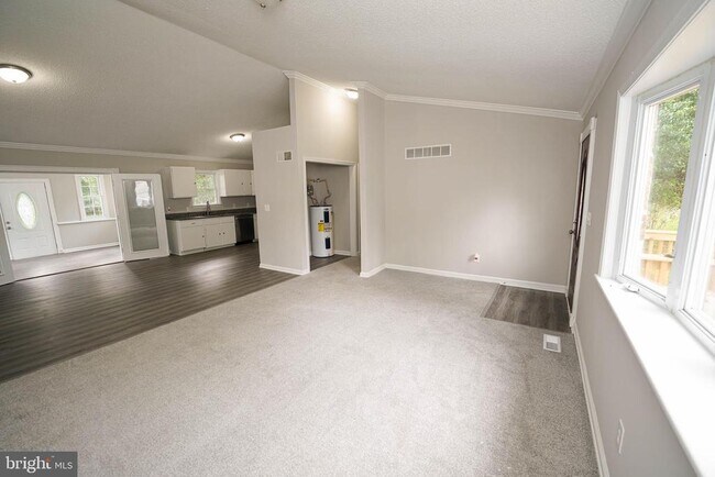 Building Photo - 28975 Aleine Ave