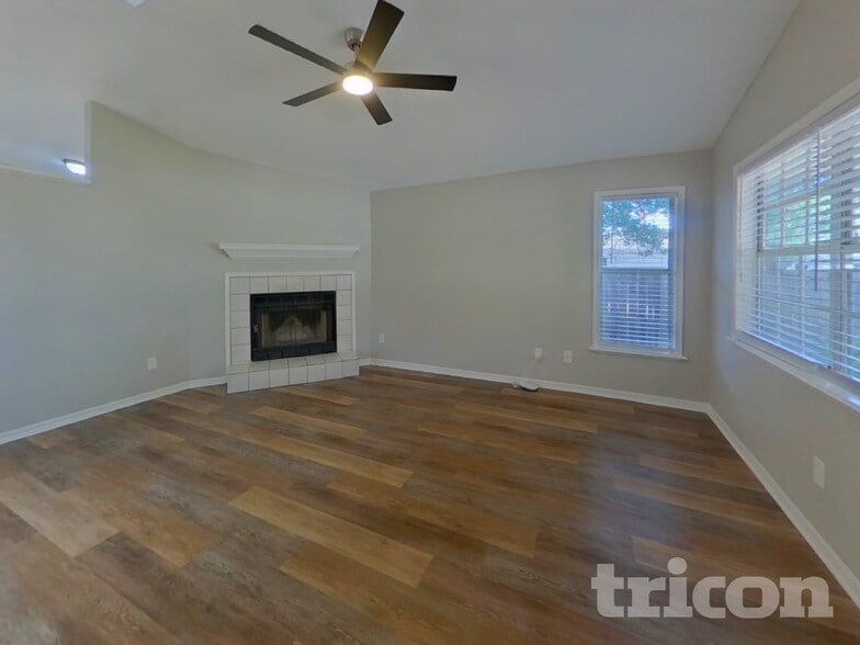 Building Photo - 7005 59th St N