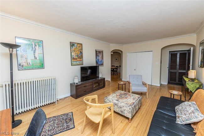 Building Photo - 2330 Euclid Heights Blvd