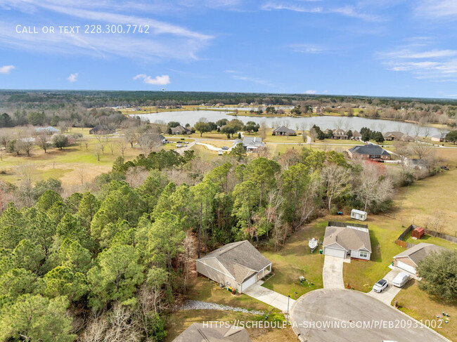 Building Photo - 18231 Mill Cove