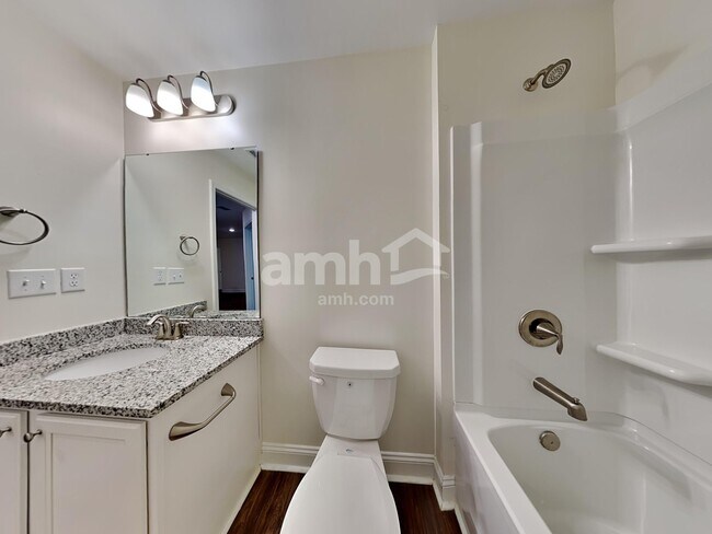 Building Photo - 145 Sweet Gum Dr