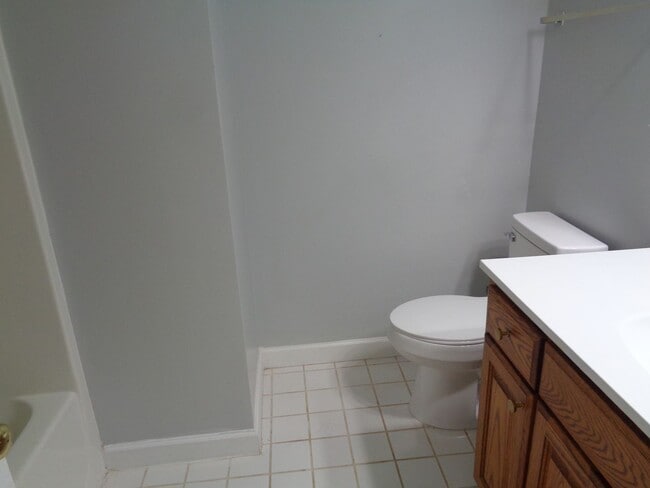 Building Photo - Awesome House for Rent in Advance