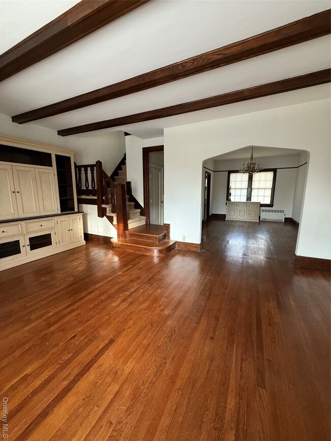 Building Photo - 404 Bauer Pl