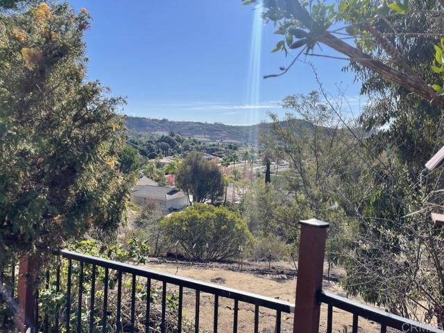 Building Photo - 2965 Vía Del Cielo