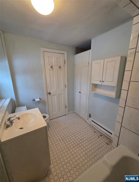 Building Photo - 274 Franklin Turnpike