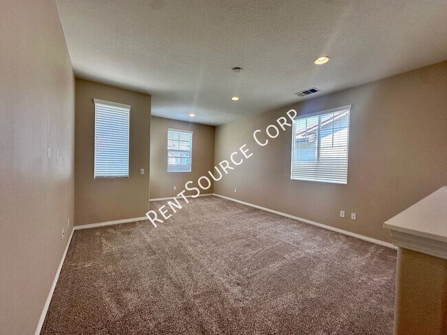 Building Photo - 28390 Esplanada Dr