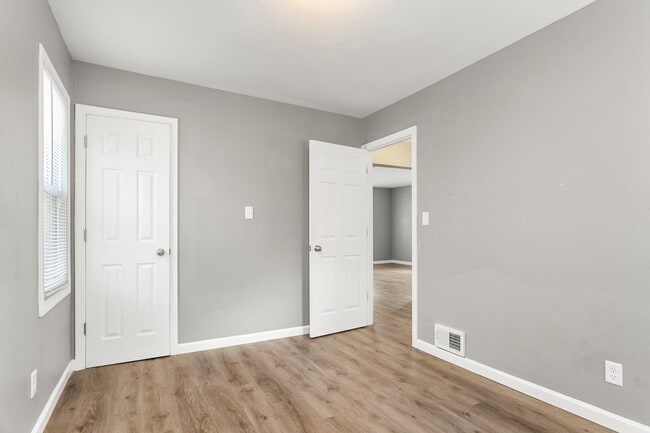 Building Photo - 4827 N 47th St