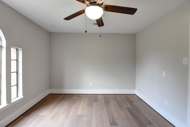 Building Photo - 1706 Cedar Creek Ct