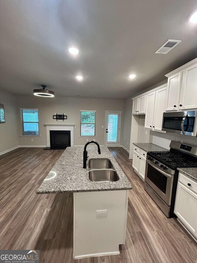 Building Photo - 287 Turtle Creek Dr