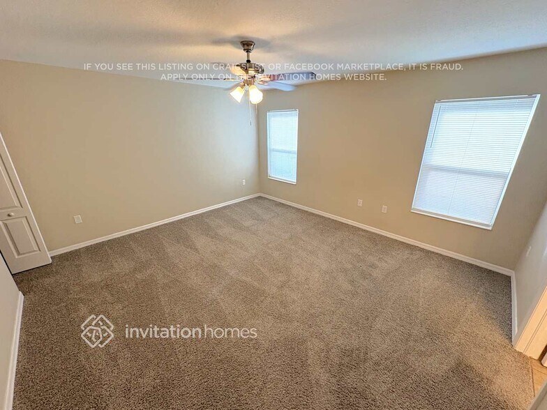 Building Photo - 10153 Winding River Rd