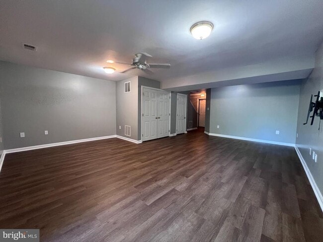 Building Photo - 6722 Emmanuel Ct