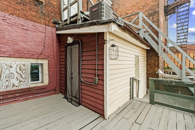 Building Photo - 4733 Butler St