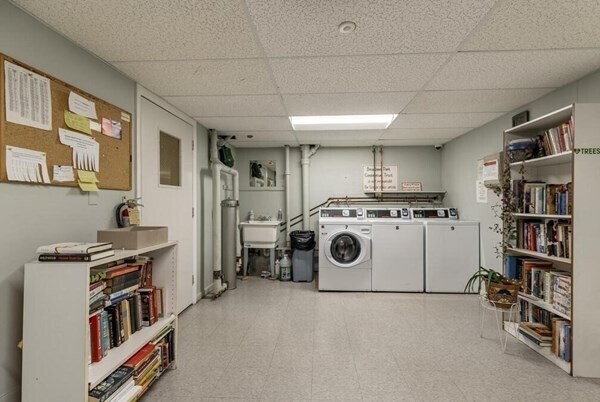 common laundry - 55 Broadlawn Park