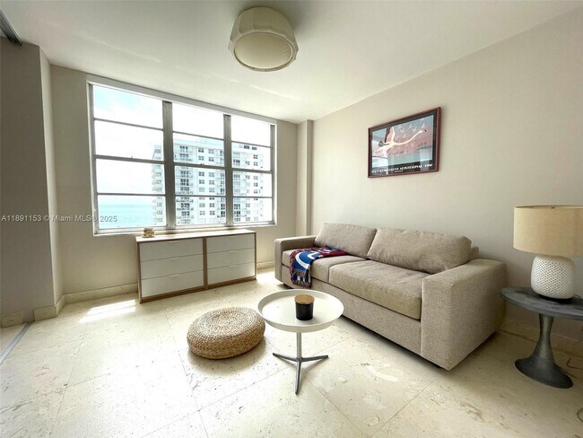 Building Photo - 5700 Collins Ave